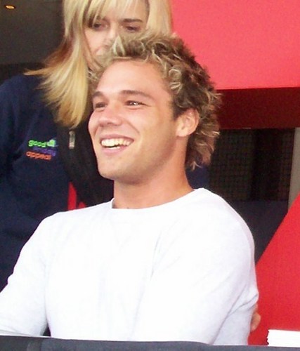 lincoln lewis