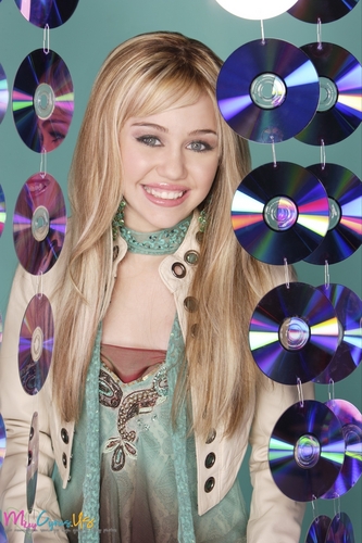  Hannah Montana Season 1 Promotional foto [HQ] <3