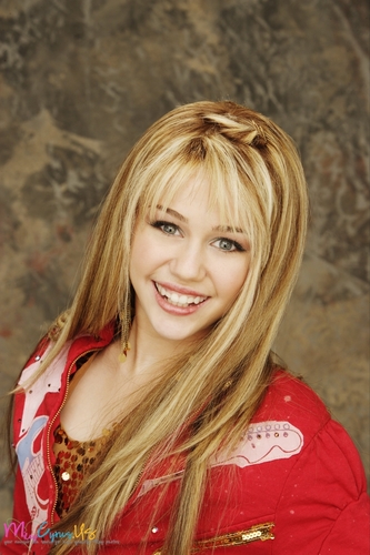 Hannah Montana Season 1 Promotional Photos [HQ] <3