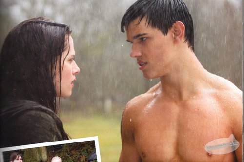  Jacob and Bella in New Moon