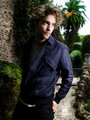 R. Pattinson - twilight-series photo
