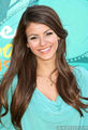 Victoria At The Teen Choice Awards - victoria-justice photo