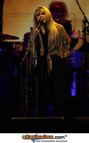  Stevie in संगीत कार्यक्रम
