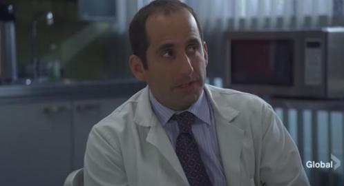  What sign is Peter Jacobson ?