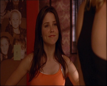  Peyton : Doesn't anyone ring the doorbell in this town? Brooke : _________________.