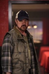  Besides Jim castor (Bobby) what other supernatural estrella is going to be on the new CBS mostrar Harpers Island?