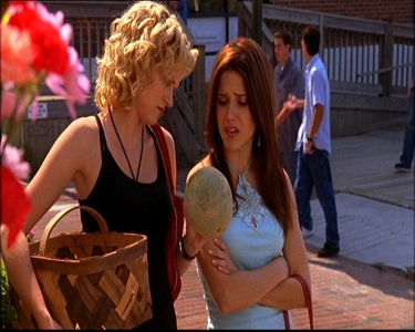  Peyton: Does this melon look overly ripe to you? Brooke: ...