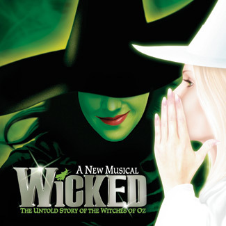  Which member of the Il était une fois cast played a leading role in the Broadway montrer Wicked?