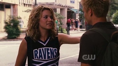  LEYTON'S KISS/MOMENT - Which episode ?