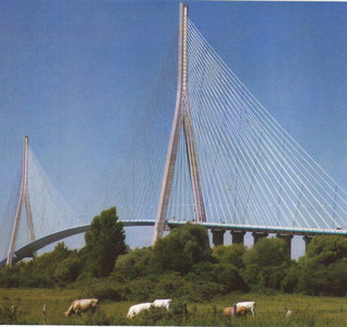  What is the name of this French bridge?