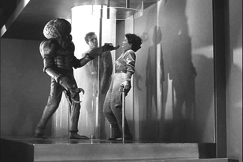  IT'S OUT OF THIS WORLD! Which sci-fi movie is this scene from?