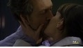  Which episode did House and Cameron kiss?