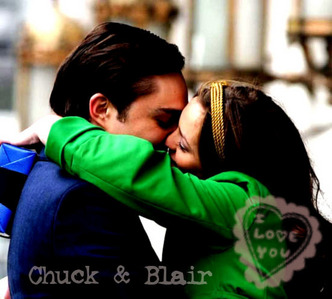  In the season 2 finale what is chuck sayed to blair first ???