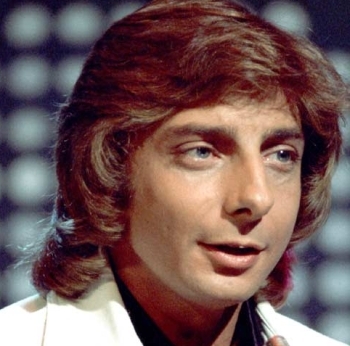  What is the name of the smile song سے طرف کی Barry Manilow?