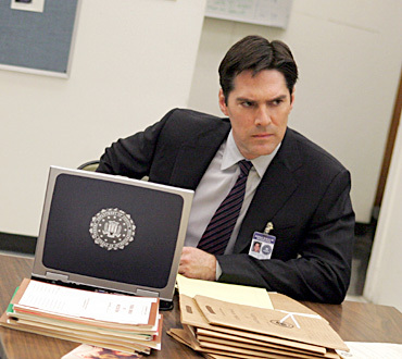  T/F: In the time between Mandy Patinkin's departure and Joe Mantegna's arrival (a span of only 3 episodes), Thomas Gibson received the "Starring" credit.