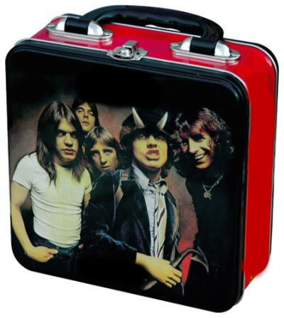  Who is on this lunch box ?