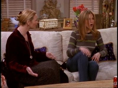  Why didn't Rachel wanted to run with Phoebe?