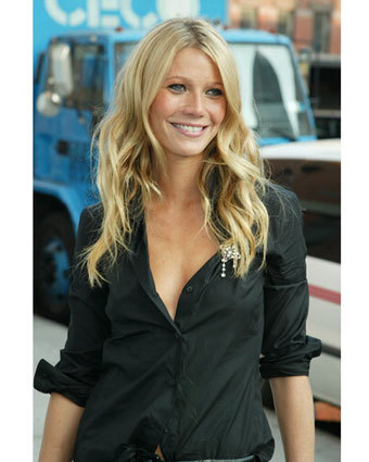 FAMOUSLY RELATED!
Who is Gwyneth Paltrow's actress mother?