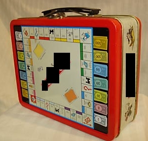  What game is on this lunch box?
