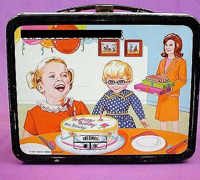  What tv show is this lunch box from?