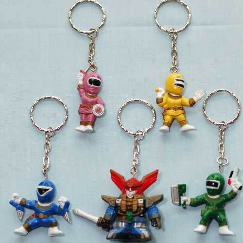  Who are on these keychains?