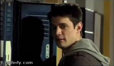  Whos música video where James Lafferty in?