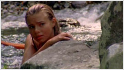  Bella in episode "Jungle Hunt"