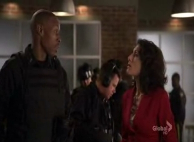  Arnold Basically Telling Cuddy She Loves Someone In The Room... i think its Jason, personally...