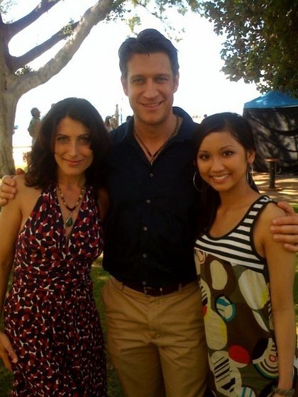  Lisa, Brenda and the realisator during the shooting in Hawai (same place in 2008)