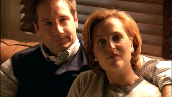  Season Six Arcadia # ~Mulder & Scully Huggin On The Sofa