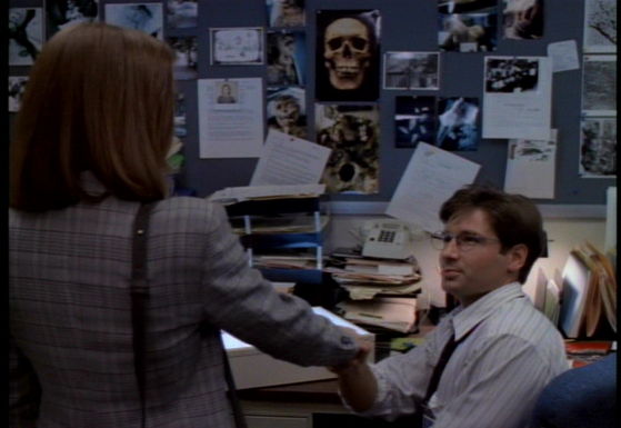 Season One Pilot # ~  Mulder & Scully Meet