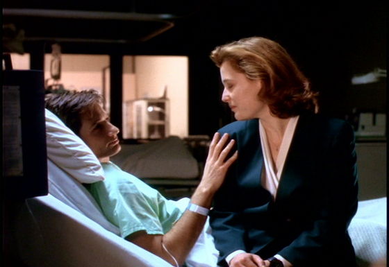 Season One Beyond The Sea # ~ Mulder Touches Scullys Shoulder