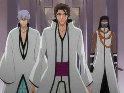  джин on the left,Aizen in middle,and Tosen on right