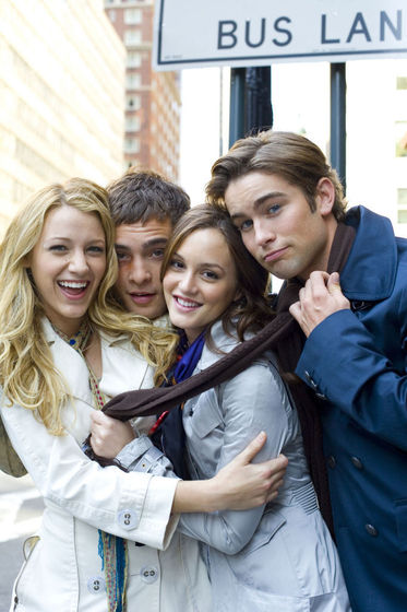  (left to right) Serena,Chuck,Blair,and Nate
