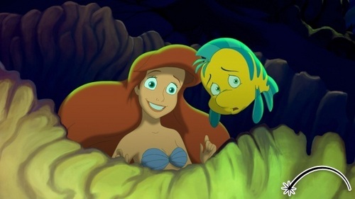  Ariel is Liebe with flunder at the Club Mermaid.