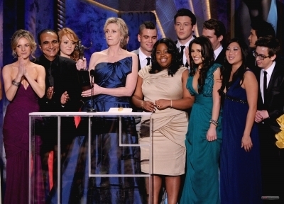  Cory and Glee Cast Win SAG Award
