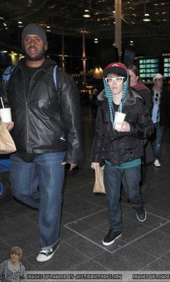  January 14th - Getting Burger King At Piccadilly Train Station In लंडन
