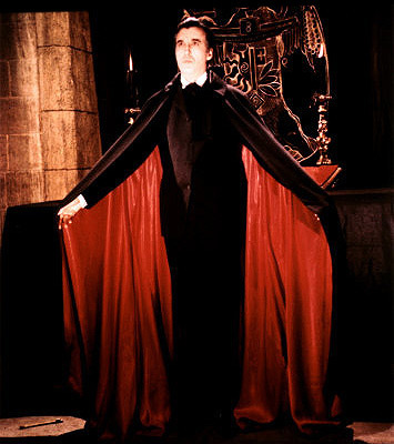  Lee as The King of the vampire