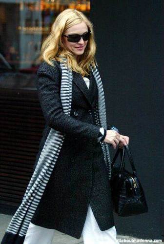  Madonna In Londra (January 21 2004)