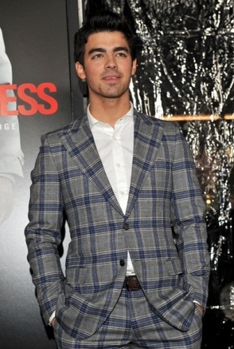  - Los Angeles Premiere of "Edge of Darkness" . 26.01.10