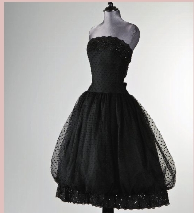  Audrey Hepburns Black Dress