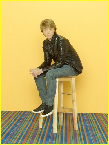  Sonny With a Chance season 2 - Sterling Knight