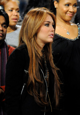  Miley recordng We are The World