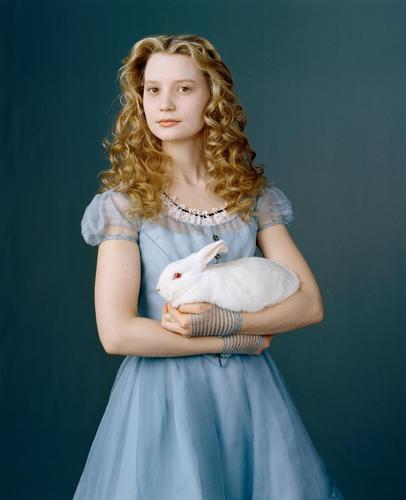  New Alice in Wonderland Mia Wasikowska Photoshoot