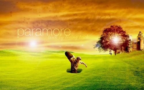  Paramore- Brick door Boring Brick achtergrond