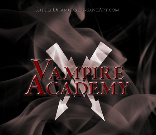  Vampire Academy 由 Richelle Mead