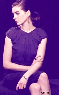  Anne Hathaway