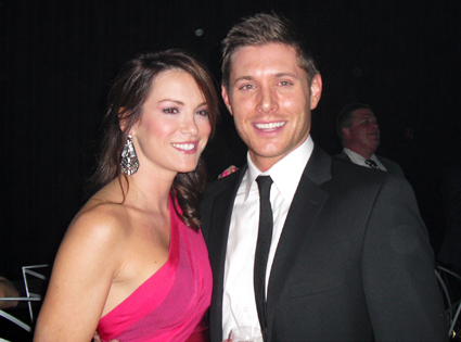  Jensen andn Danneel Supernatural Celebrates 100th Episode