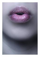  गुलाबी Lips