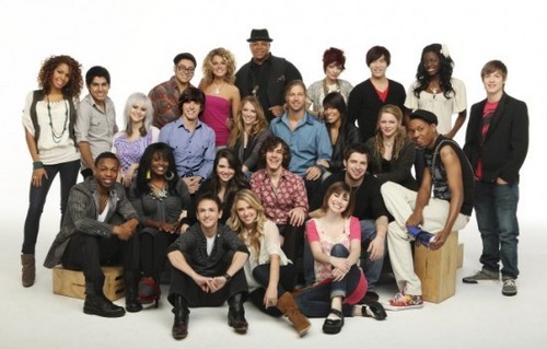  Season 9 - superiore, in alto 24 Contestants - Photoshoot